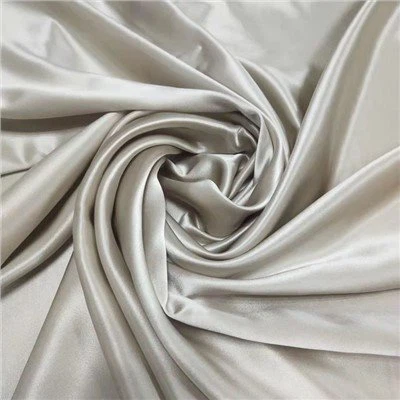 Levandulová hedvábná tkanina